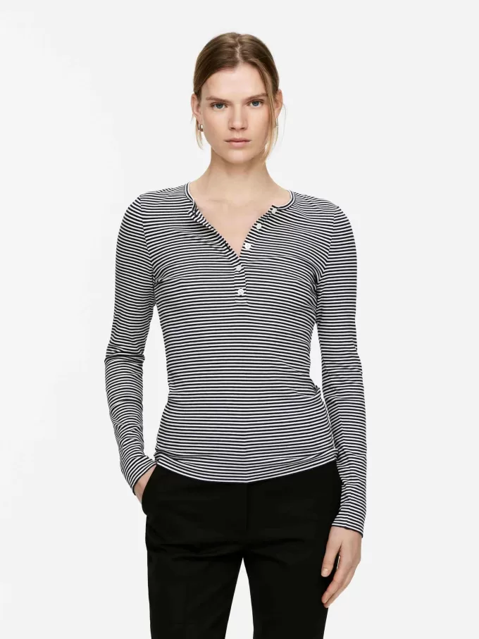 Ribbad Henley Top Ribbad Henley Top