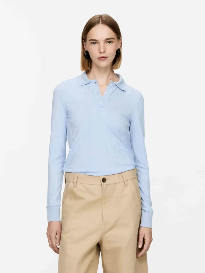 Ribbstickad pikétröja