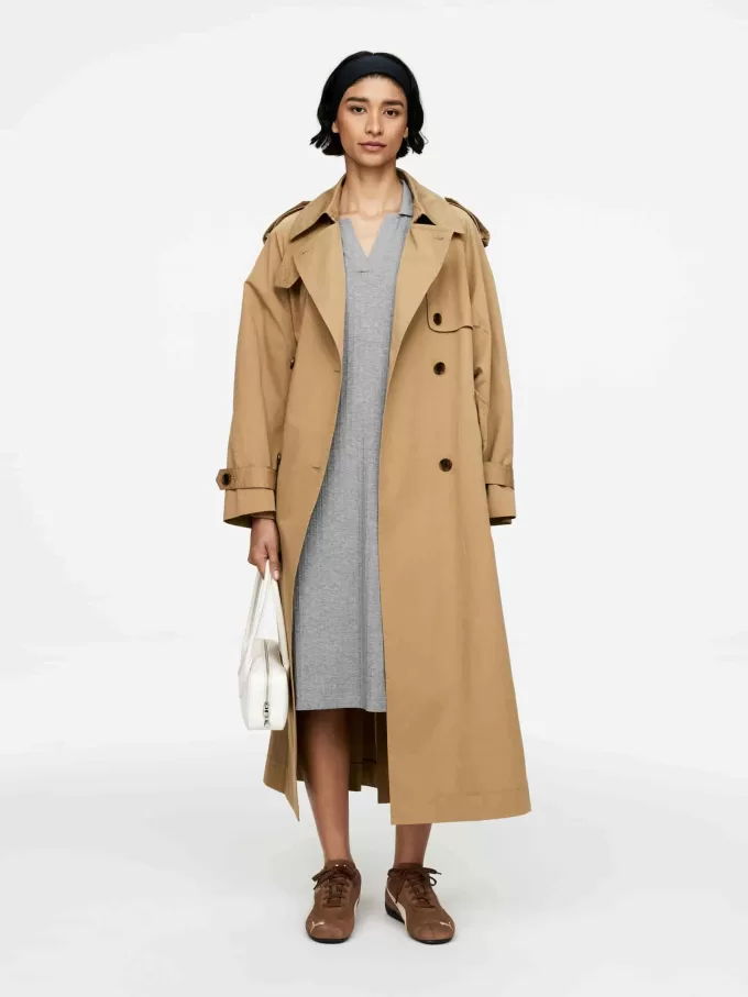 Ribbstickad poloklänning Ribbstickad poloklänning