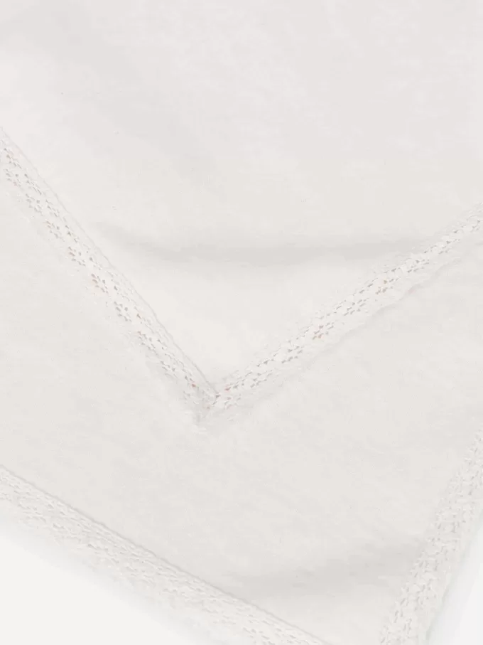 Servettset med spetskant om 2 Servettset med spetskant om 2