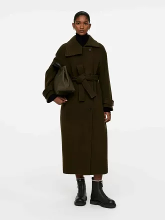 Skinnstövlar i fuskpäls