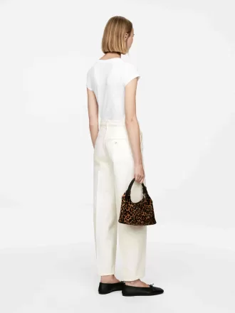 Skräddarsydda jeansbyxor Skräddarsydda jeansbyxor