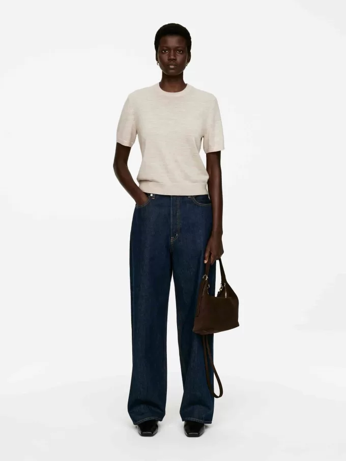 Stickad T-shirt i merinoull Stickad T-shirt i merinoull