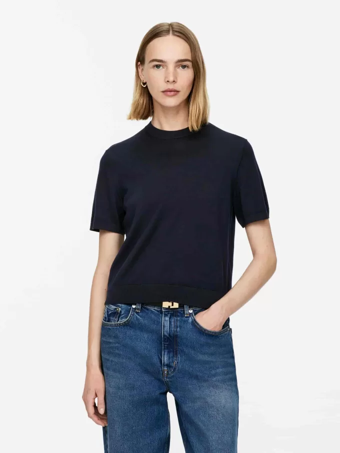 Stickad T-shirt i merinoull