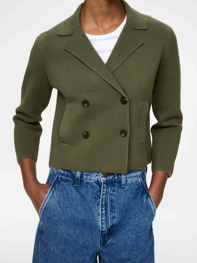 Stickad bomullsjacka Stickad bomullsjacka