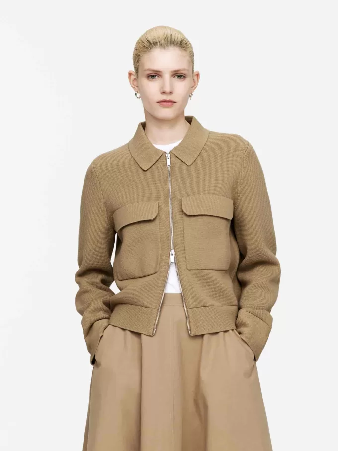 Stickad bomullsjacka Stickad bomullsjacka