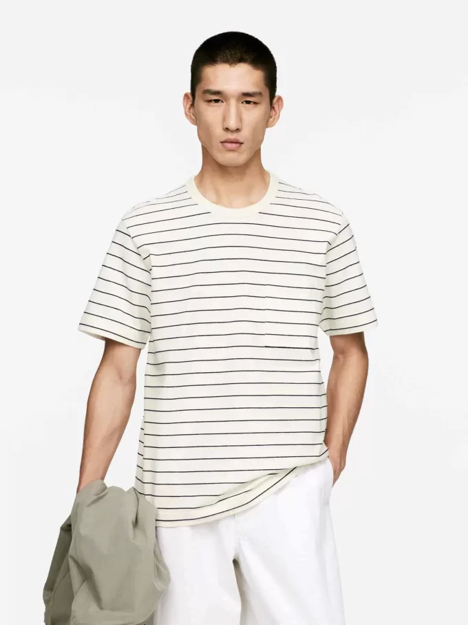 T-shirt i bomullslinne T-shirt i bomullslinne