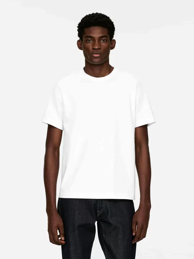 T-shirt i mellanvikt T-shirt i mellanvikt