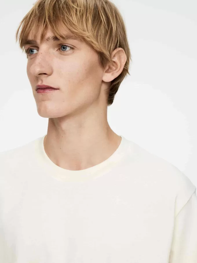 T-shirt i mellanvikt T-shirt i mellanvikt