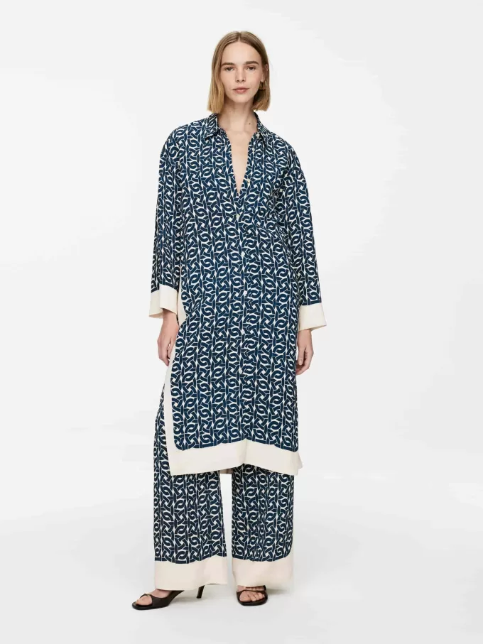 Tryckt klänning Tryckt klänning