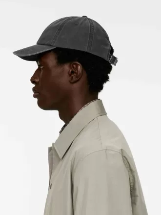 Tvättad bomullsmössa