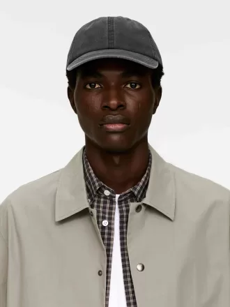 Tvättad bomullsmössa