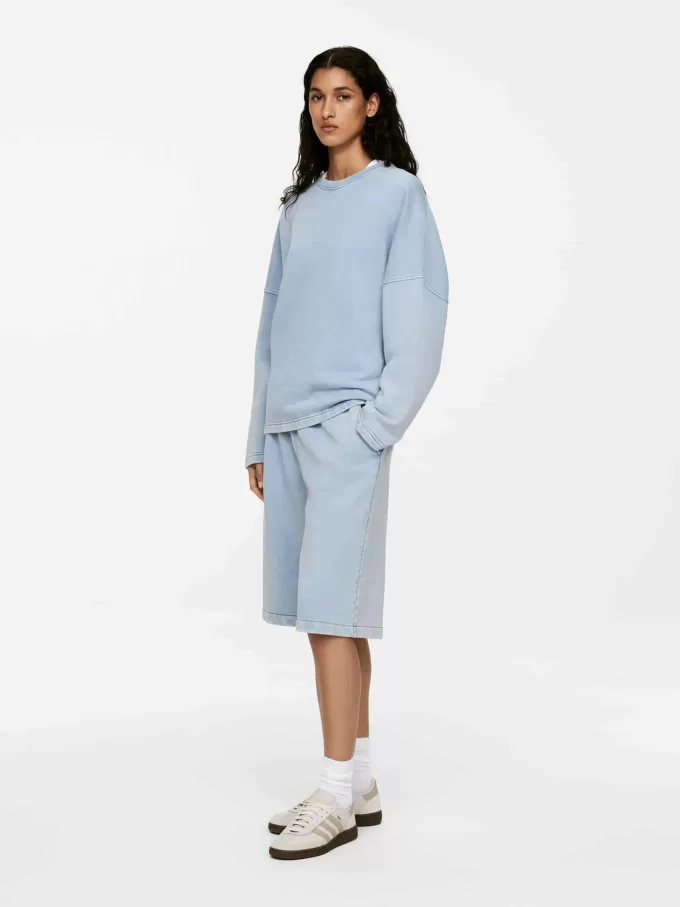 Tvättad tröja Tvättad tröja