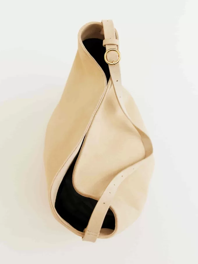 Tygväska i mocka Tygväska i mocka