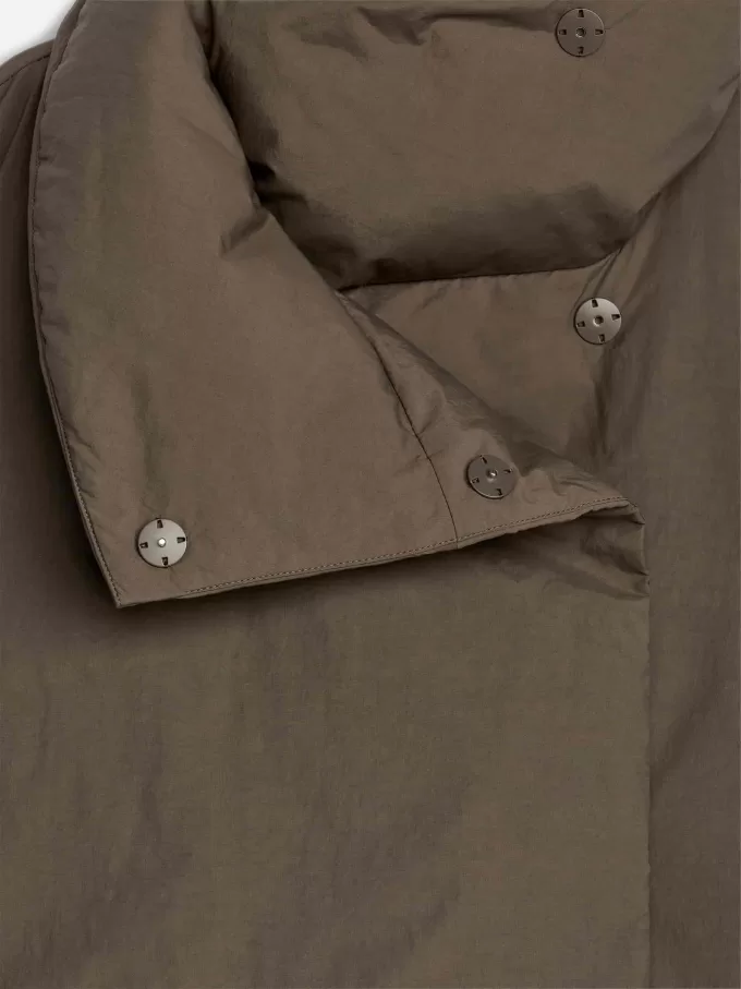 Upcycled dunjacka med hög krage Upcycled dunjacka med hög krage