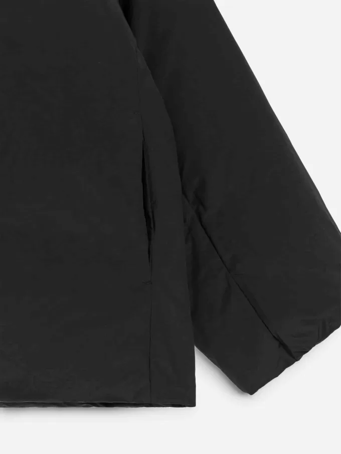 Upcycled dunjacka med hög krage Upcycled dunjacka med hög krage