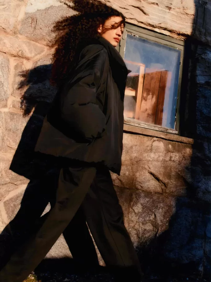 Upcycled dunjacka med hög krage Upcycled dunjacka med hög krage