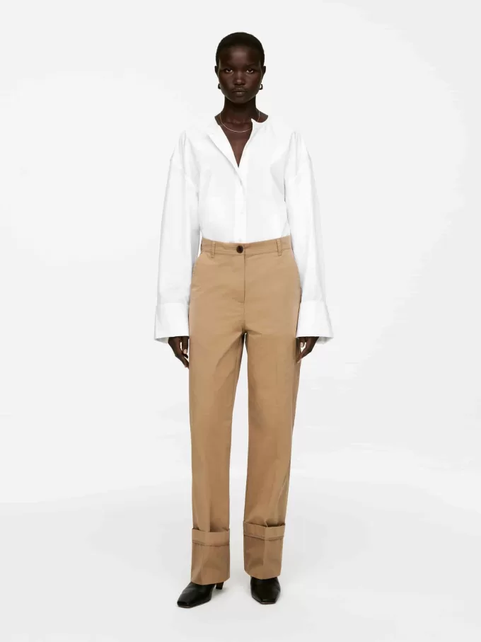 Uppvikbara chinosbyxor Uppvikbara chinosbyxor