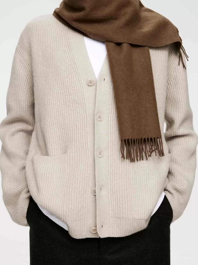 V-ringad cardigan V-ringad cardigan