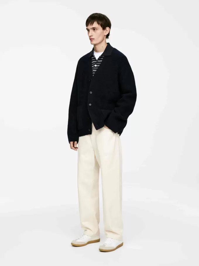 V-ringad cardigan V-ringad cardigan